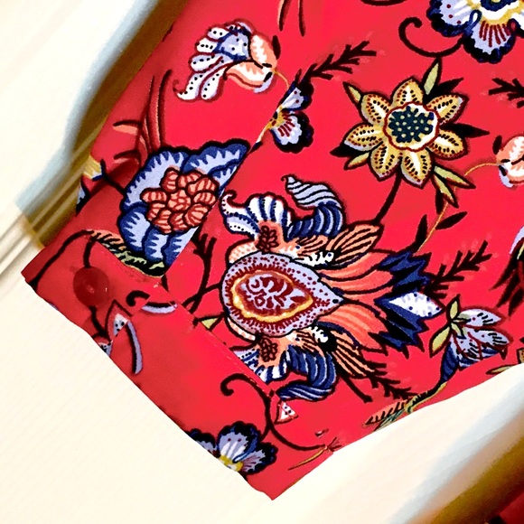 CHELSEA & THEODORE Floral Blouse—SIZE XXL - Picture 7 of 7